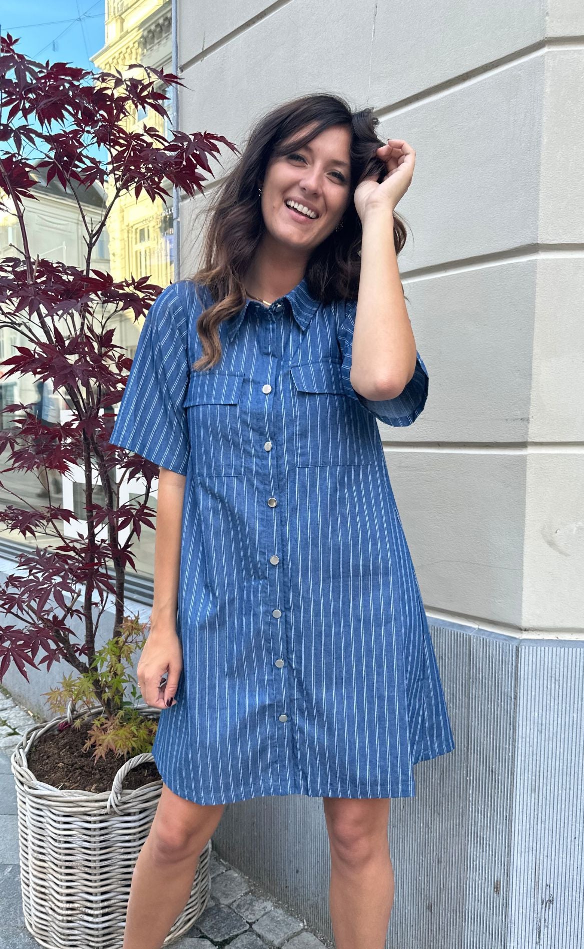 Say INA Copenhagen Kjole - Sif - Denim Blue Pinstripe